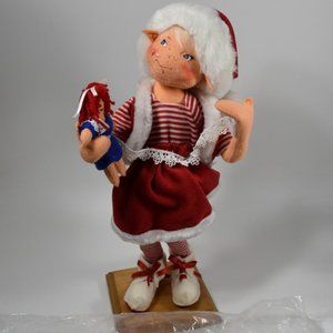 14in Annalee Christmas Dollmaker Elf - Mint Condition